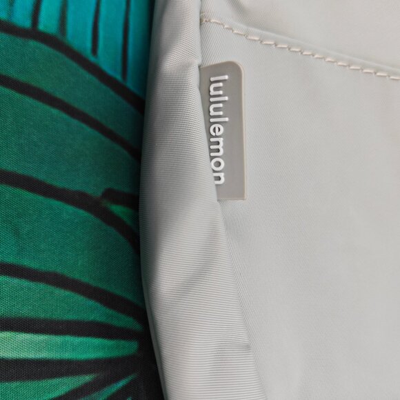 Lululemon All Night Festival Bag 5L - Picture 5 of 5